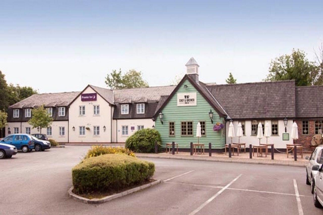 Premier Inn Manchester - Handforth Eksteriør bilde