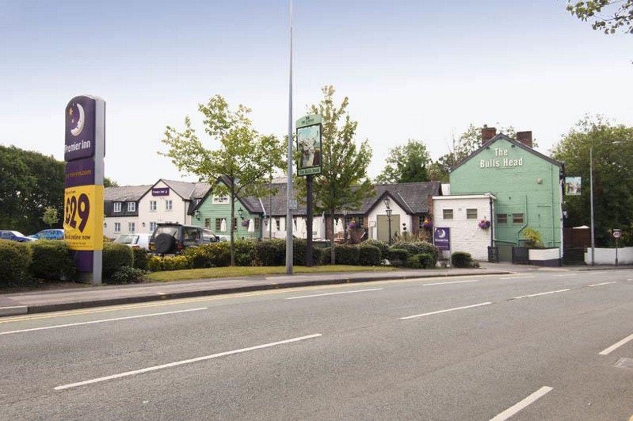 Premier Inn Manchester - Handforth Eksteriør bilde